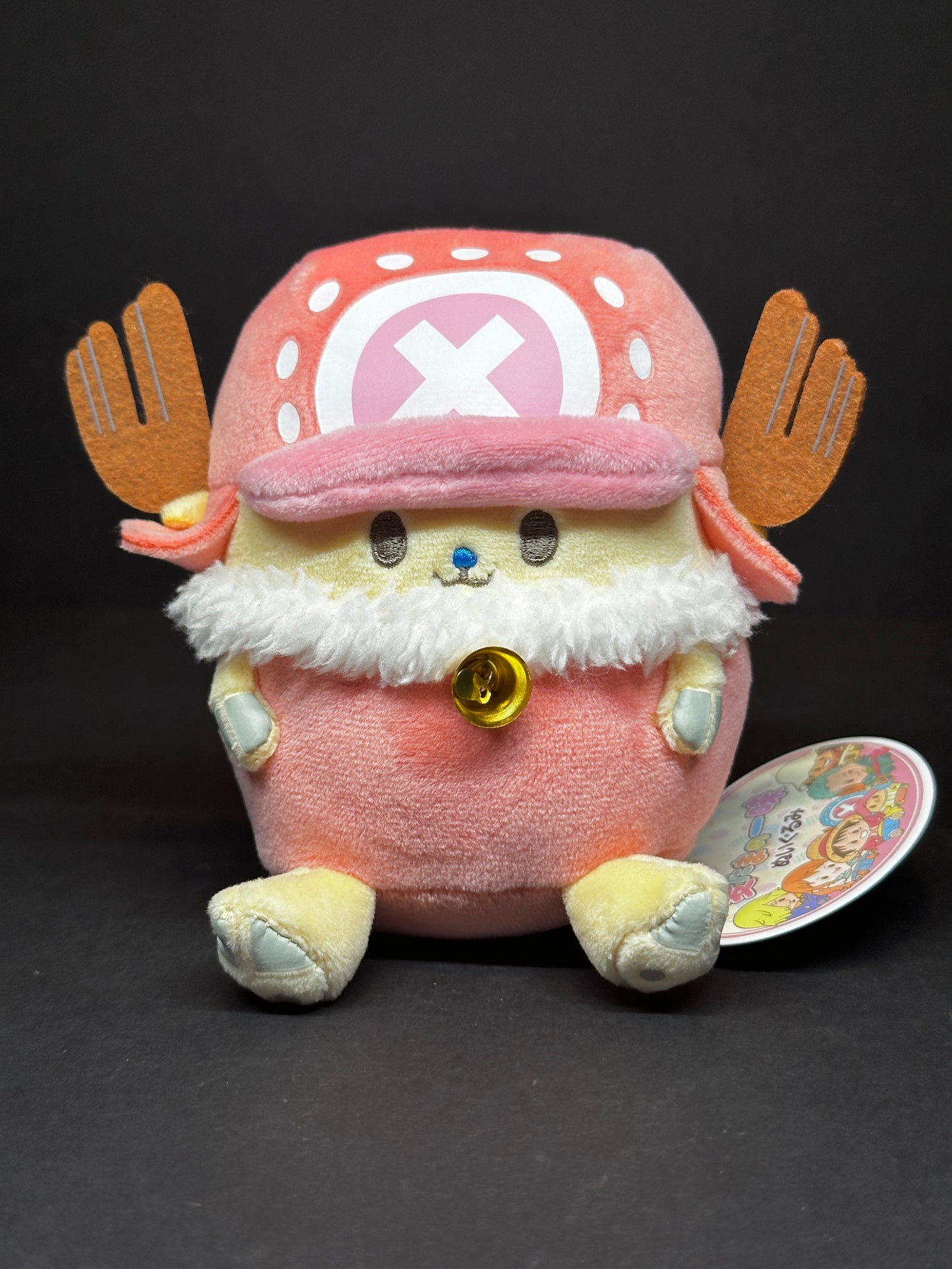 One Piece Mugitama (Straw-egg) Crew Plush - Chopper (Christmas Costume)