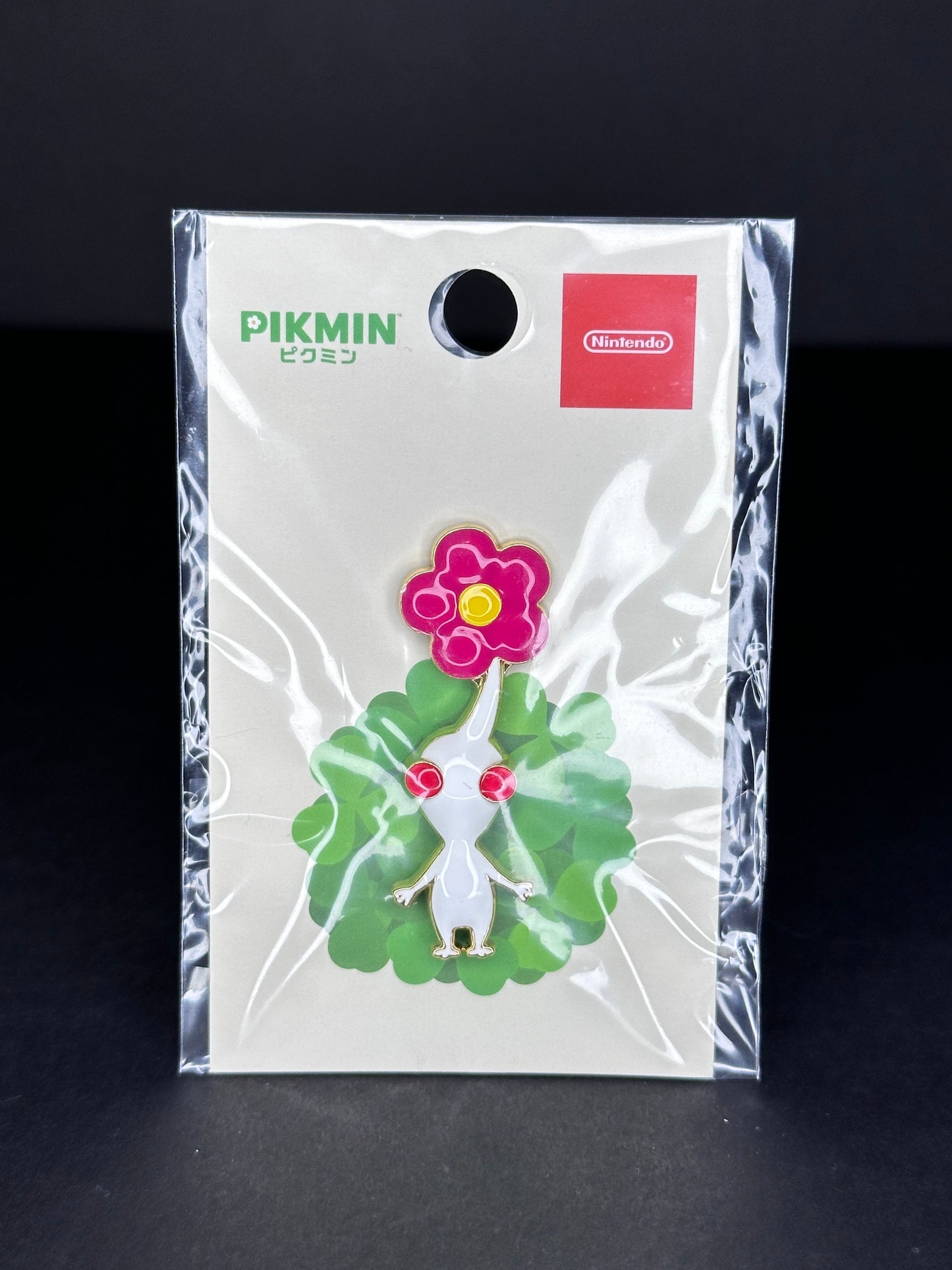 Nintendo Store Japan - Pikmin - White Pikmin Pin Badge