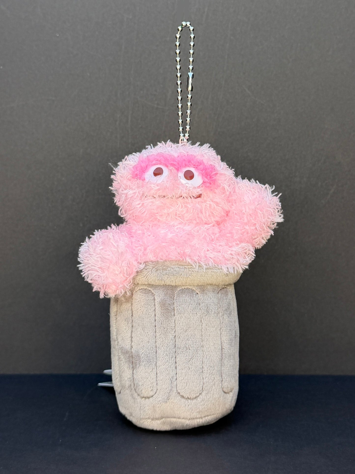 Sesame Street Market - Furry Friends - Oscar the Grouch (Spring Sakura Pink)